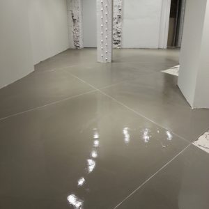 Laying a polished concrete floor in Lyle and Scott